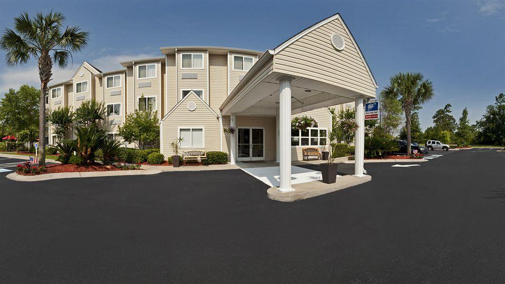 Microtel Inn & Suites By Wyndham ברונסוויק מראה חיצוני תמונה